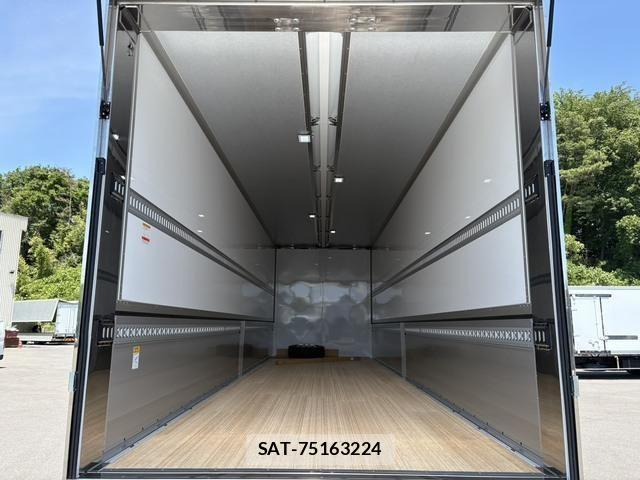 Mitsubishi GREAT 2026-03 7963965-18
