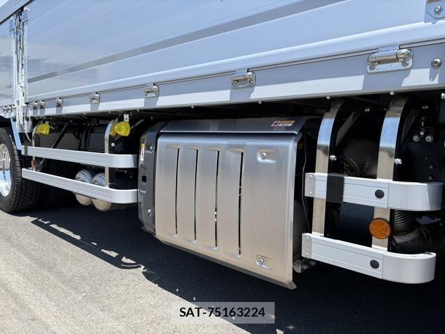 Mitsubishi GREAT 2026-03 7963965-24