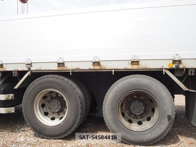 Mitsubishi GREAT 2014-07 7963973-25