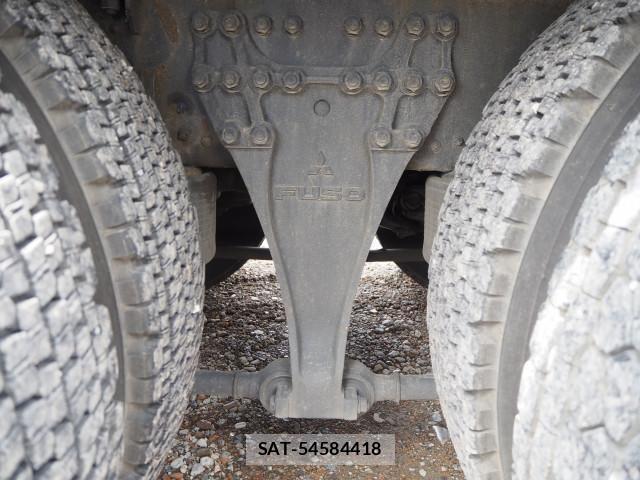 Mitsubishi GREAT 2014-07 7963973-26