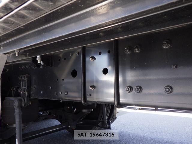 Mitsubishi GREAT 2025-11 7963961-17