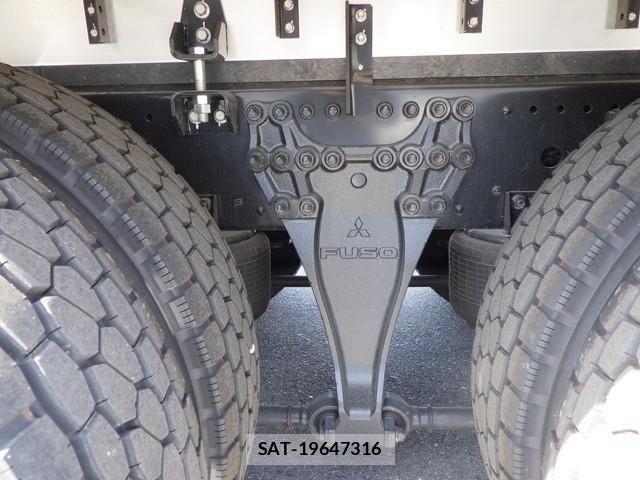 Mitsubishi GREAT 2025-11 7963961-19