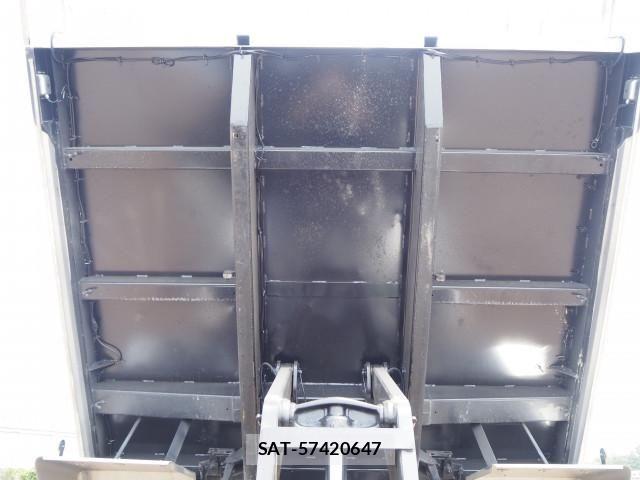 Mitsubishi GREAT 2024-12 7981177-17