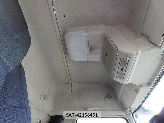 Mitsubishi GREAT 2019-01 7981187-18