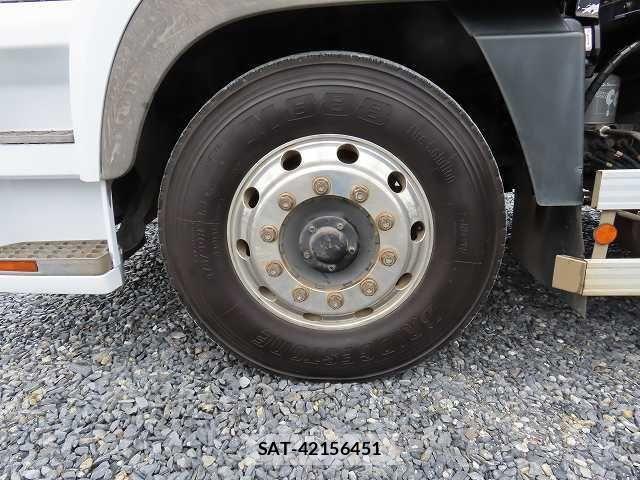 Mitsubishi GREAT 2019-01 7981187-19