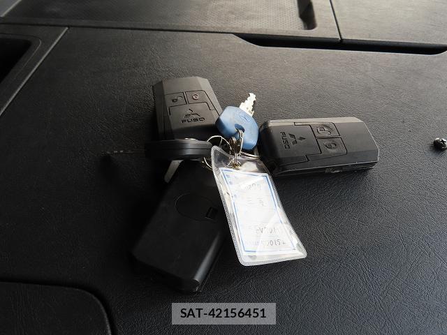 Mitsubishi GREAT 2019-01 7981187-23