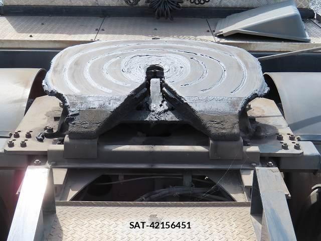 Mitsubishi GREAT 2019-01 7981187-5