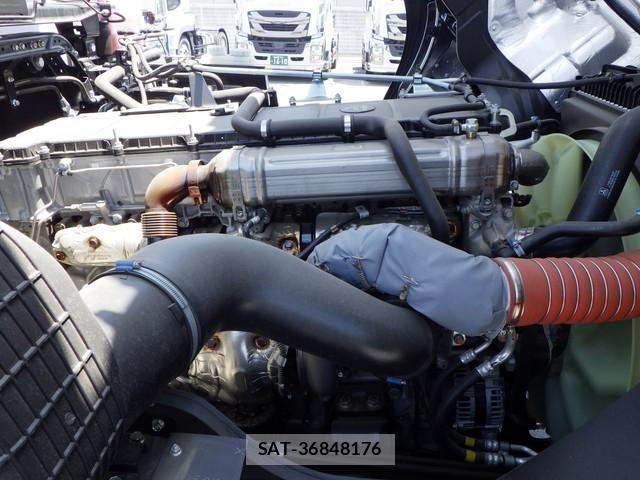 Mitsubishi GREAT 2025-10 7981173-18