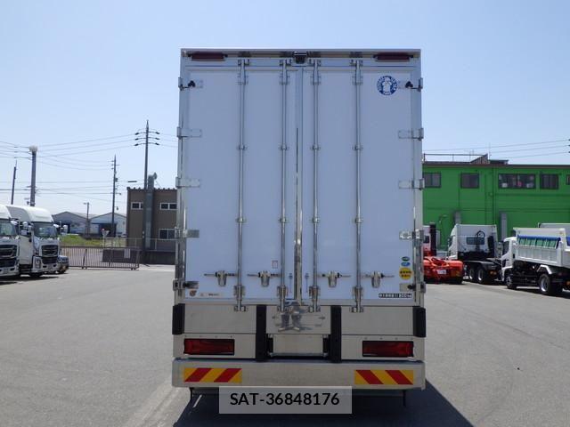 Mitsubishi GREAT 2025-10 7981173-6