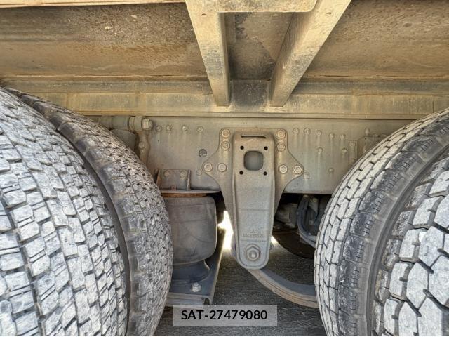 Mitsubishi GREAT 2014-06 7981186-18