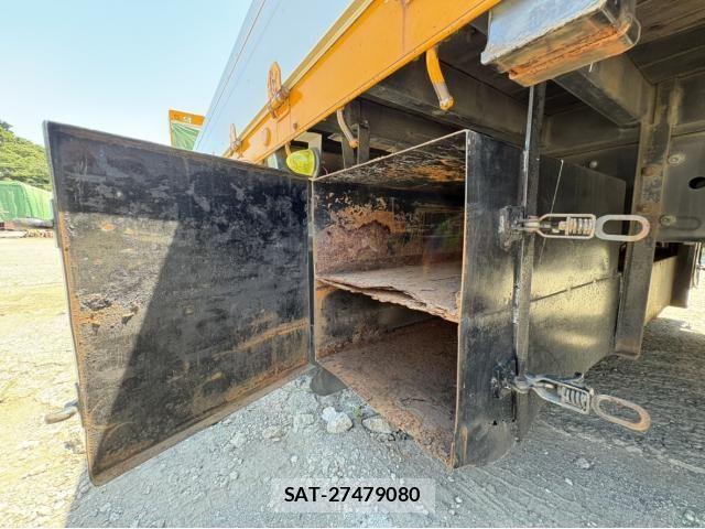 Mitsubishi GREAT 2014-06 7981186-21