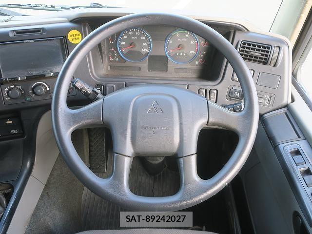 Mitsubishi GREAT 2016-04 7981185-13