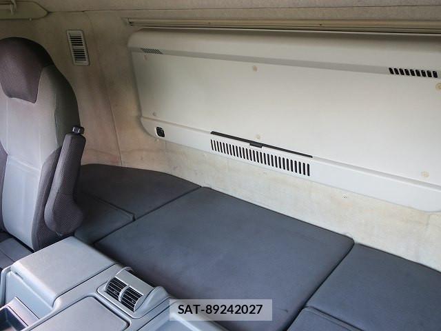 Mitsubishi GREAT 2016-04 7981185-22