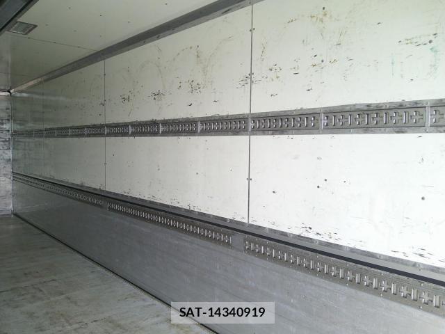 Mitsubishi GREAT 2012-10 7981190-11