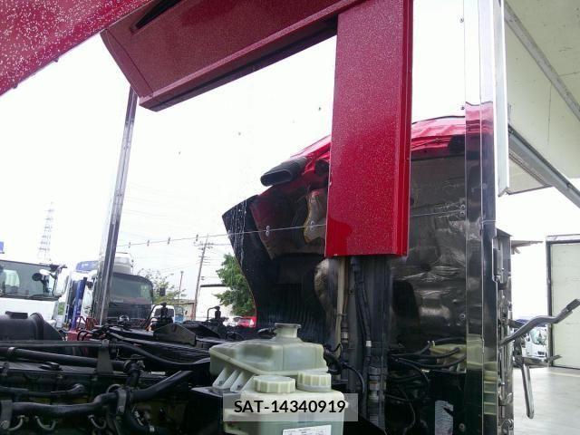 Mitsubishi GREAT 2012-10 7981190-16