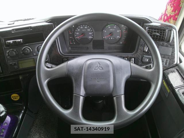 Mitsubishi GREAT 2012-10 7981190-20