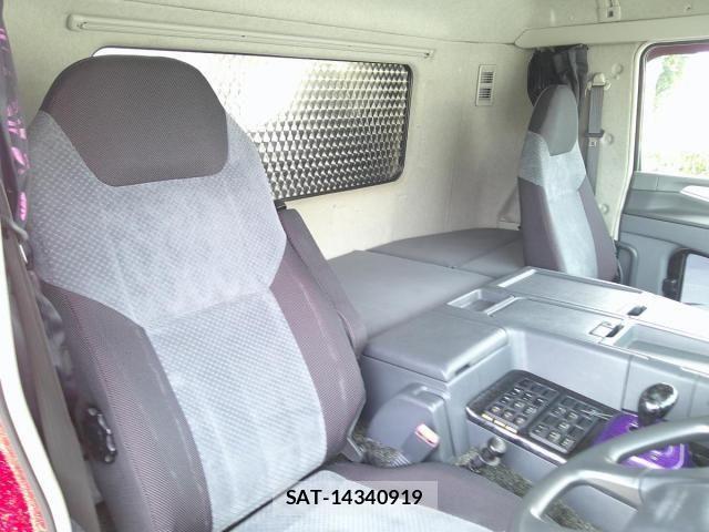Mitsubishi GREAT 2012-10 7981190-27