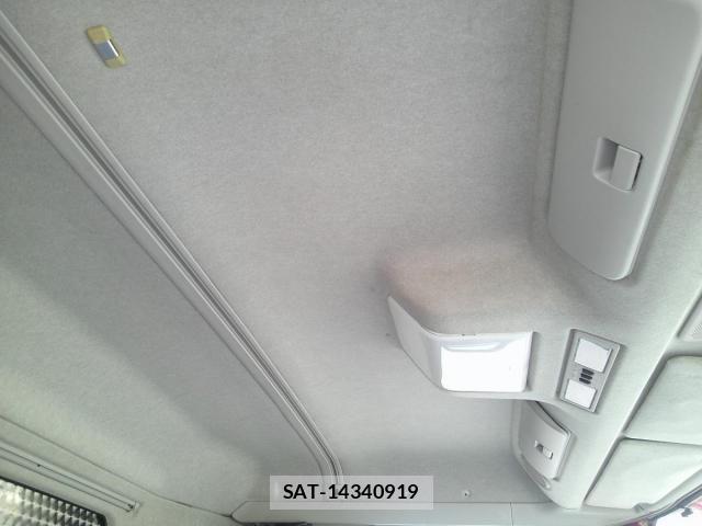 Mitsubishi GREAT 2012-10 7981190-29