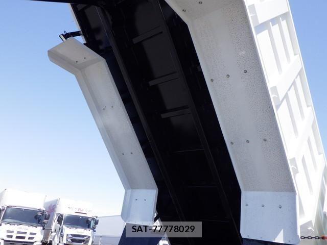 Mitsubishi GREAT 2025-12 7981178-11