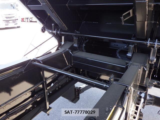 Mitsubishi GREAT 2025-12 7981178-12