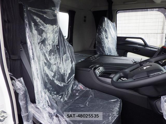 Mitsubishi GREAT 2026-02 8038553-21