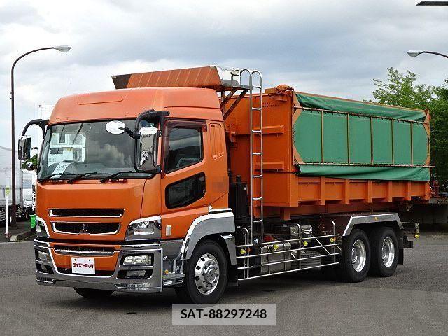 Mitsubishi GREAT 2012-07 8038557-0