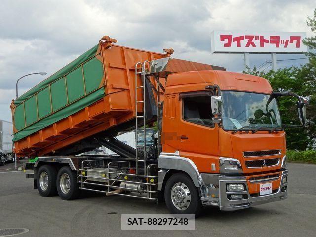 Mitsubishi GREAT 2012-07 8038557-2