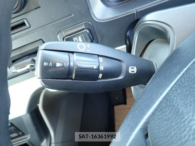 Mitsubishi GREAT 2017-10 8038560-13