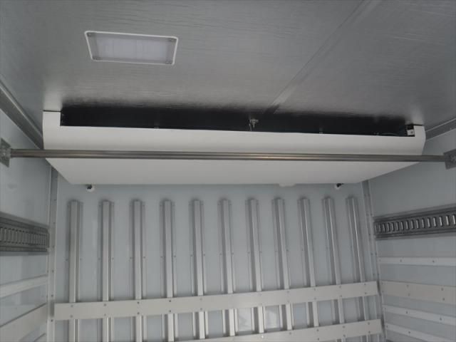 Mitsubishi GREAT 2025-12 8060618-27