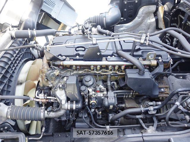 Mitsubishi GREAT 2018-08 8075789-15