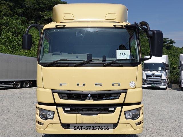 Mitsubishi GREAT 2018-08 8075789-1
