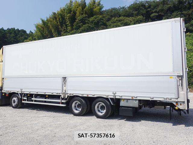 Mitsubishi GREAT 2018-08 8075789-6