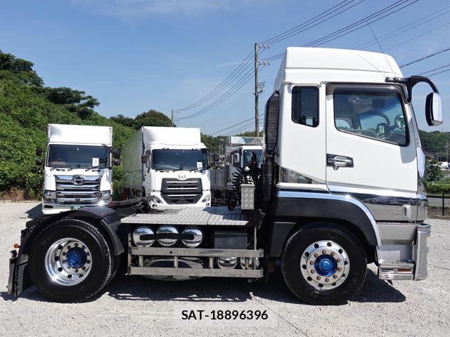 Mitsubishi GREAT 2011-12 8102129-4