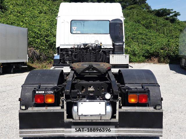 Mitsubishi GREAT 2011-12 8102129-6