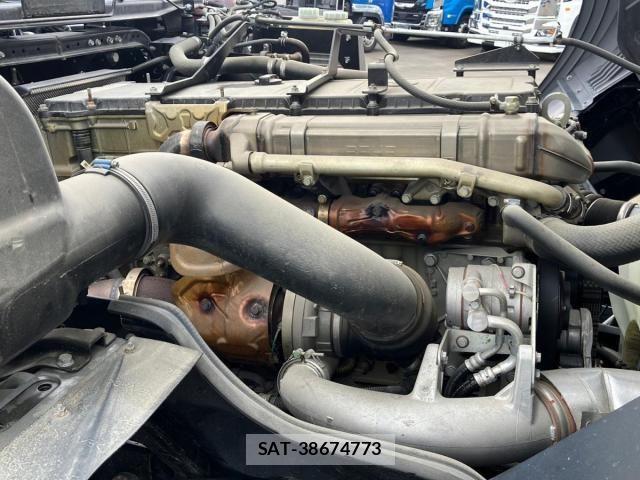 Mitsubishi GREAT 2023-06 8146779-19