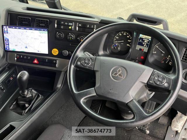 Mitsubishi GREAT 2023-06 8146779-22