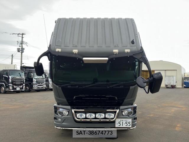 Mitsubishi GREAT 2023-06 8146779-25