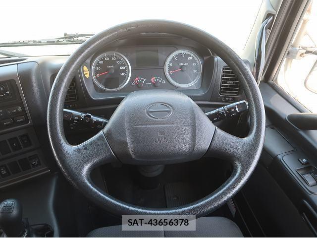Mitsubishi GREAT 2014-04 8146783-10