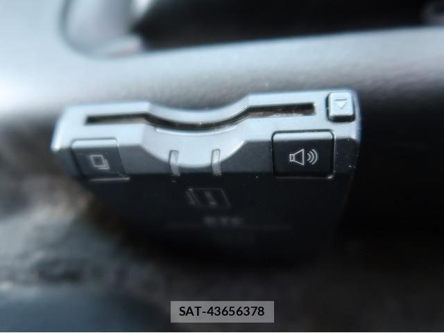 Mitsubishi GREAT 2014-04 8146783-16