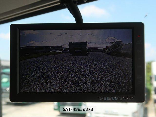 Mitsubishi GREAT 2014-04 8146783-17