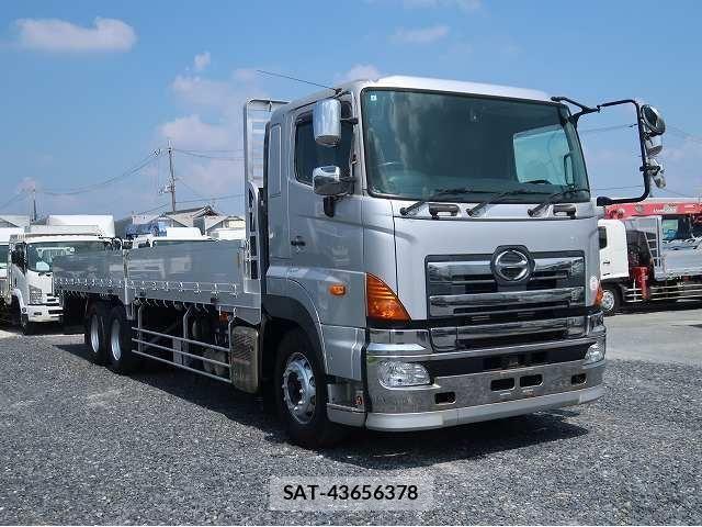 Mitsubishi GREAT 2014-04 8146783-1