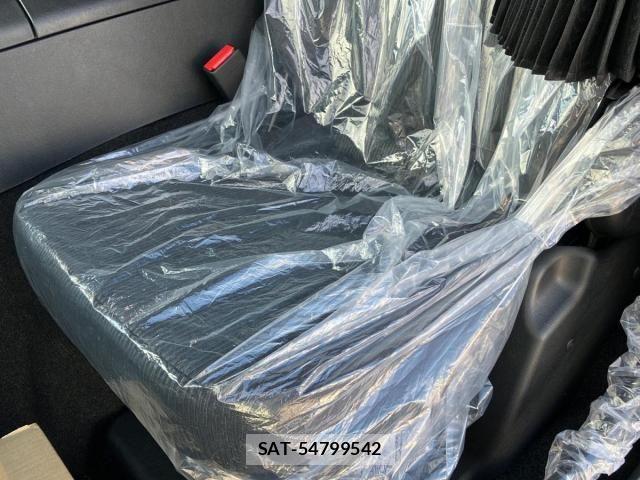 Mitsubishi GREAT 2026-04 8146781-18