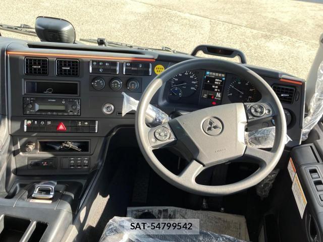 Mitsubishi GREAT 2026-04 8146781-19