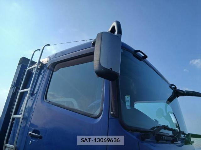 Mitsubishi GREAT 2016-06 8146782-11