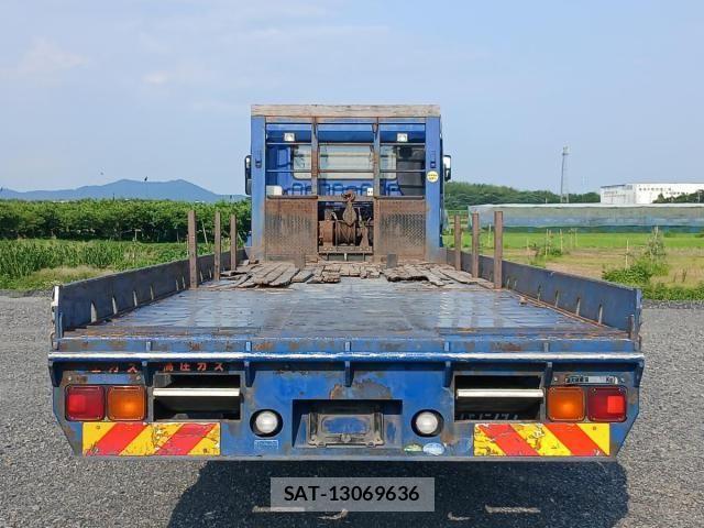 Mitsubishi GREAT 2016-06 8146782-21