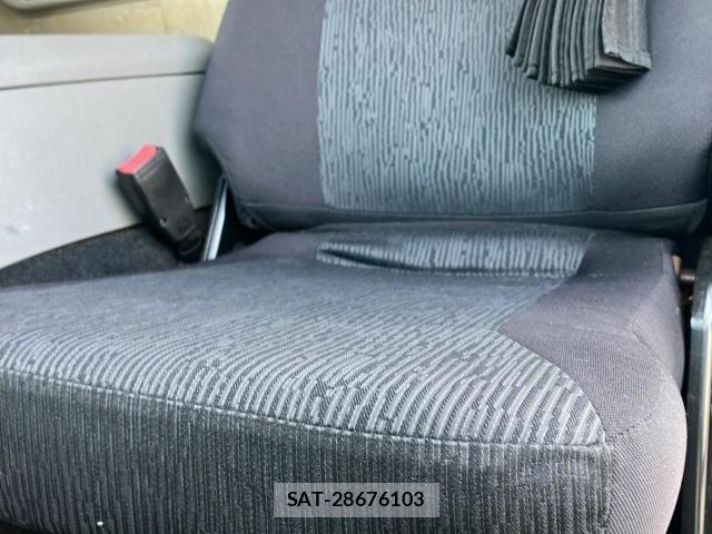 Mitsubishi GREAT 2018-10 8159325-18