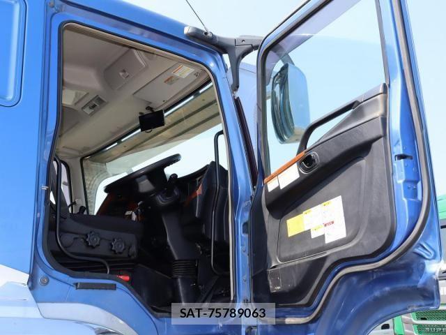 Mitsubishi GREAT 2021-06 8159318-25