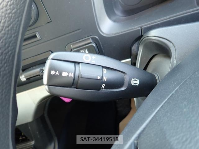 Mitsubishi GREAT 2018-03 8159324-17