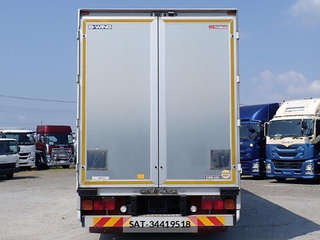 Mitsubishi GREAT 2018-03 8159324-5