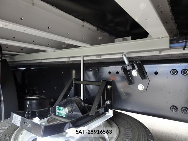 Mitsubishi GREAT 2026-04 8159317-10